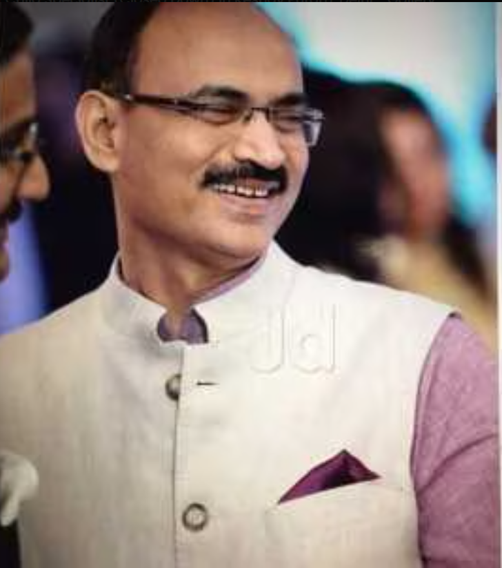 Dr. Vipin Gupta